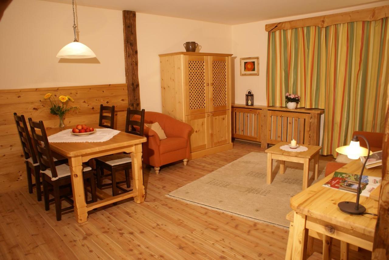 Vila Almenlandhof Fladnitz an der Teichalm Pokoj fotografie